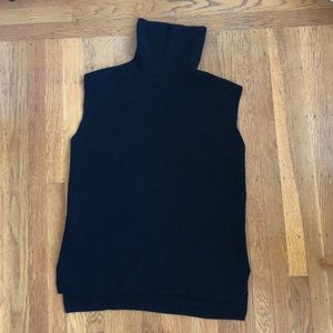 Everlane sleeveless black turtleneck sweater M